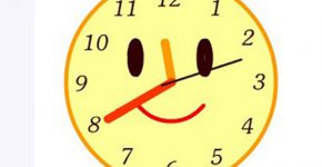 לחייך על הבוקר.Smile Clock