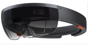 ה-HoloLens, קסדת המציאות הרבודה של מיקרוסופט, בגרסתה הראשונה. צילום: יח"צ