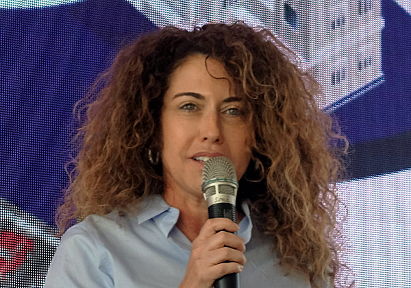 סטלה הנדלר, מנכ"לית בזק. צילום: פלי הנמר