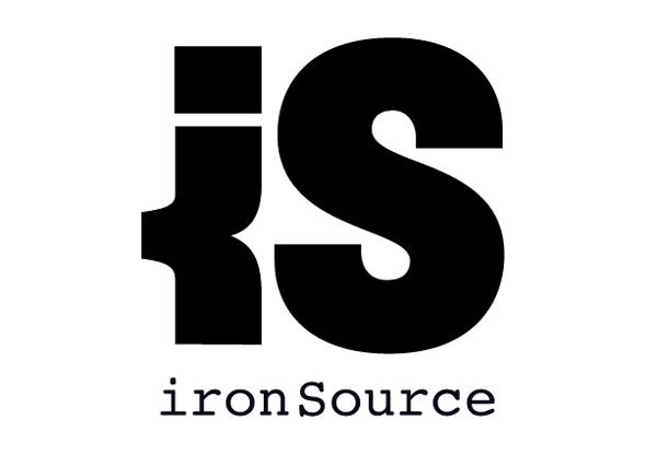 פחות כמה ימים במשרד. ironSource