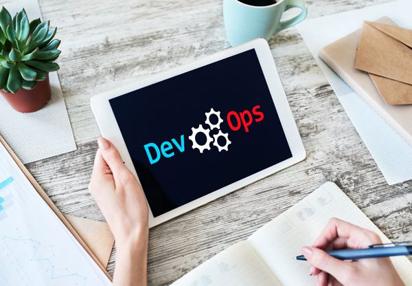 הרבה יתרונות, אבל גם הרבה אתגרים. DevOps. צילום: BigStock