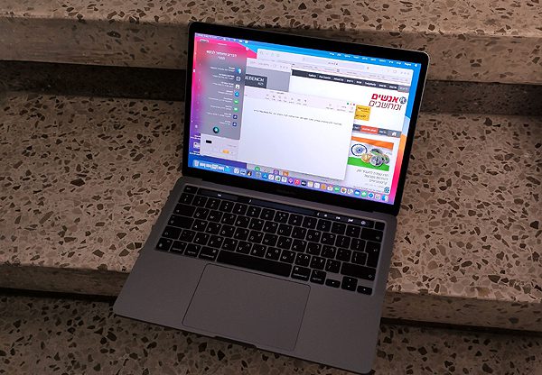 ה-MacBook Pro 2020 של אפל. צילום: צבי קצבורג