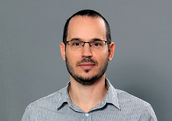 יאיר ברעם, דירקטור בכיר, מנהל פיתוח שבבים לתחום ה-SSD ומנהל אתר עומר בווסטרן דיגיטל ישראל. צילום: יפעת גולן