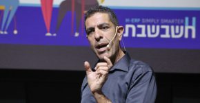 אסף אברהמי, מנכ"ל חשבשבת ופרופ' אורח בפקולטה למדעי הנתונים וההחלטות בטכניון.